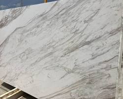 Image of Volakas White Marble in different finishes (e.g., polished, honed, leathered)