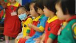  Hong Kong shuts schools in response to flu outbreak