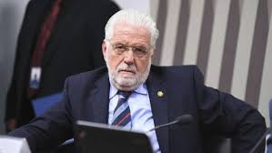 Jaques Wagner tentou vender terreno de R$ 15 milhões após operação da PF, diz site