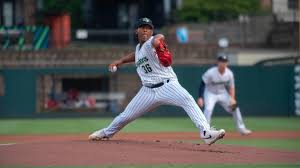 Didier Fuentes makes Braves as bullpen arm to start season