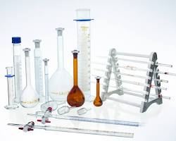 Image of volumetric and graduated pipette set