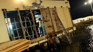 La costa del Pacífico de México se prepara para la llegada del huracán Polo