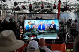 How to Watch the 2025 College Football Season