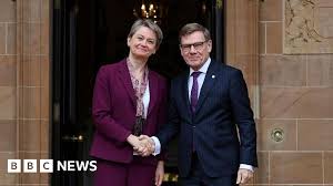 BBC - News update
