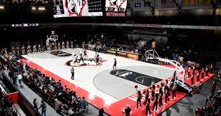 Adieu, Légende! L'Arène Matthews Tire Sa Révérence à Boston!