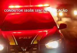 Argirita: carro invade contramão, bate de frente com carreta e motorista morre na BR-267.