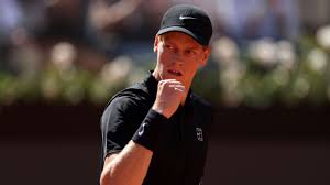 Sinner rolls on at Italian Open as win streak reaches 25