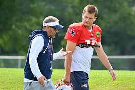 Four Quick Patriots Thoughts Heading into Sunday's Battle at Jacksonville — Yahoo Sports
