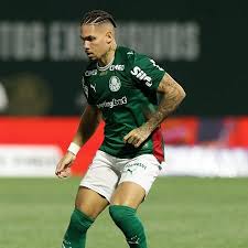 Abel diz que lesão muscular de Paulinho foi em 'lance inacreditável'