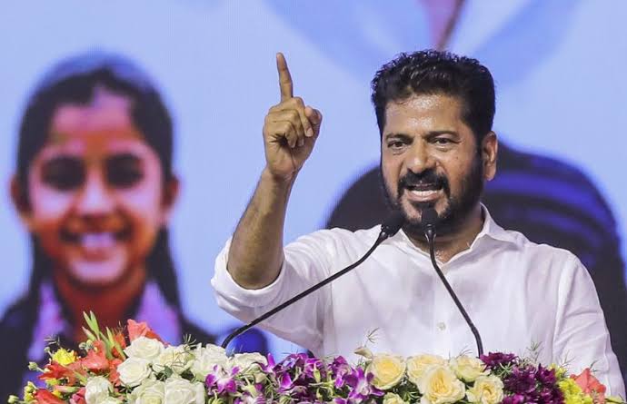 Telangana CM A. Revanth Reddy defends New York City Mayor Zohran Mamdani as 'not an anti-social element'; demands PM Modi explain MEA's rejection of his US tour leg