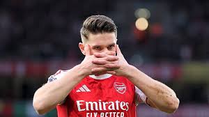 Julian Alvarez for Viktor Gyokeres swap deal? Thierry Henry says no
