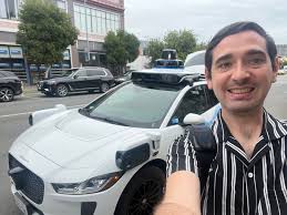Waymo Robotaxis Gain Popularity in San Francisco