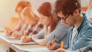 Bac Maths 2025: Sujets et Corrigés Disponibles! Analyse Post-Épreuve