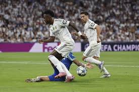 Vinícius y Gonzalo cambian la cara al ataque del Real Madrid