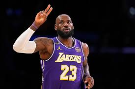 Is the LeBron James record-breaking curse haunting the Lakers?