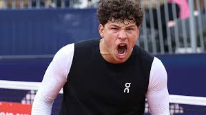 Ben Shelton, 23 anos, nº6 do mundo, enfrenta próximo adversário de João Fonseca