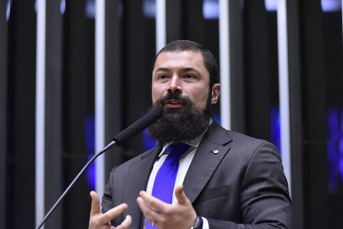 “Lula é um ditador, só não conseguiu dar um golpe ainda”, diz deputado  Paulo Bilynskyj