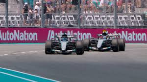 2026 Miami GP Sprint: Russell and Antonelli battle it out for P4