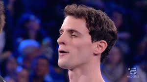 E&#39; il ballerino Valentin Stoica il primo eliminato della seconda puntata del serale di Amici 11. 24 anni, nato il 28/04/1987 a Bucarest dove viveva con la ... - valentinamicieliminato