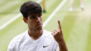 Carlos Alcaraz: Preparación en Queen's y Desafío en Wimbledon - Imagen principal del artículo