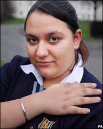 Sarika Singh and her bangle. Sarika Singh&#39;s is the latest in a number of religious dress cases. School and religious symbol cases - _44872066_f35534fd-d2ac-4a67-9c8a-11743f92cc4f