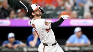 Mariners adding outfielder Ward in deal with O's (source)