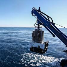 Des recherches menées dans l’épave la plus profonde de France, à plus de 2 500 mètres sous l’eau