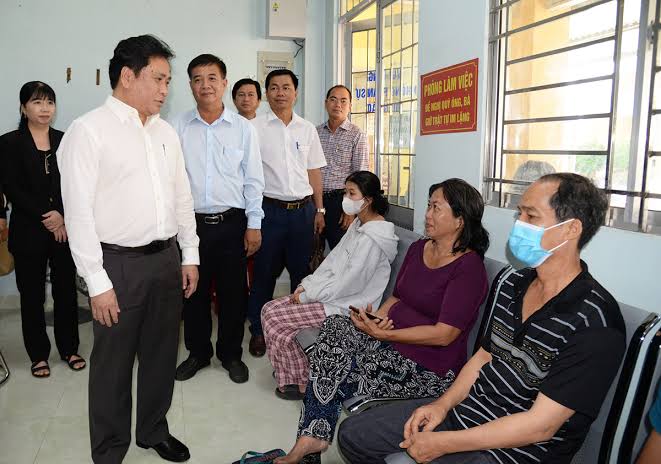 Đồng Tháp yêu cầu nhiều cơ quan làm việc ngày thứ Bảy