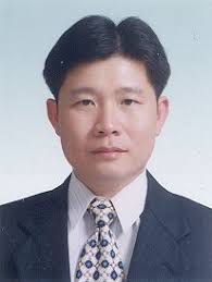 Chao-Chang Chen Professor,Vice Dean of R&amp;D - artchen