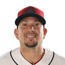 Ildemaro Vargas drives in four runs Wednesday