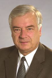 Erlanger Professor erhält Georg-Menges-Preis 2006