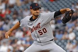 Charlie Morton in action