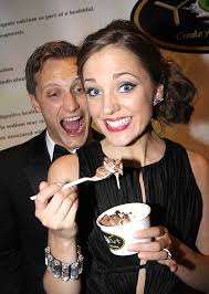 We&#39;ll close with this sweet snap of Laura Osnes and Nathan Johnson, partying until the wee hours at the Tony ball! - 4.175818