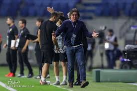 سرمربی پرافتخار ایرانی جانشین ساپینتو؟/ مذاکره مخفیانه برای نیمکت استقلال