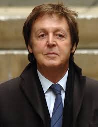 Paul McCartney And Ringo Star Unite To Launch Beatles&#39; Rock Band Game - 7281850_macca-face10