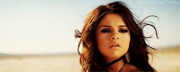 Résultat de recherche d'images pour "selena gomez gif"