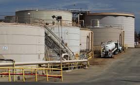 LOIS HENRY: Oil industry requires skeptical reporting, not ...
