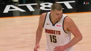 Nikola Jokic gives Denver the lead with 11.5 seconds left