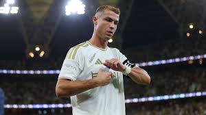 Vídeo: astro do Al-Ittihad fala pela primeira vez sobre "espionagem" de Cristiano Ronaldo
