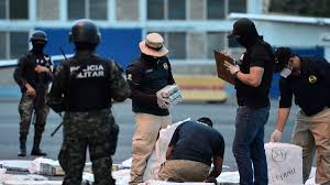 La lotta al narcotraffico? Una scusa. Trump non vuole la democrazia, ma il controllo del Venezuela (che resterà un narco-Stato)