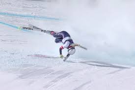 Lindsey Vonn passa por terceira cirurgia após queda nos Jogos de Inverno