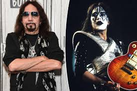 Ace Frehley Performing