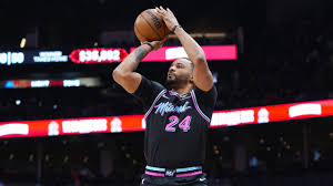Norman Powell Gives Honest Take on Bulls' 'Really Good' or 'Really Bad' Potential for NBA Season
