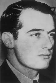 Even though Raoul Wallenberg&#39;s deeds were huge ones that allowed him to save thousands of people, he showed that we can start small – right here and now. - 5265