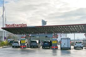 Carburants : TotalEnergies prolonge le plafonnement des prix jusqu’à fin avril