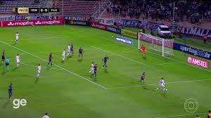 Aos 5 min do 2º tempo - finalização para fora de Guilherme Arana do Fluminense