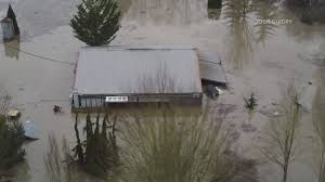 Looters taking advantage of victims of the Snohomish County floods