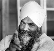 See Yogi Bhajan&#39;s comments about these times. - hsybpointingbw