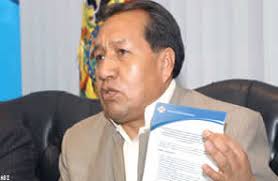 El presidente de Yacimientos Petrolíferos Fiscales Bolivianos (YPFB), Santos Ramírez, negó hoy todas ... - santos_ramirez
