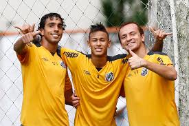 Ex-companheiro de Neymar no Santos quer craque na Copa: "É diferente"